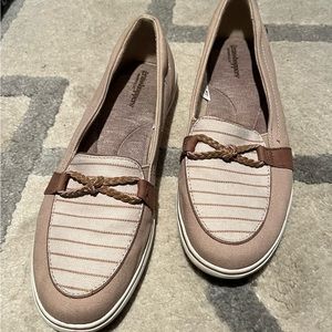 Grasshoppers Boat Shoe/Loafer size 8